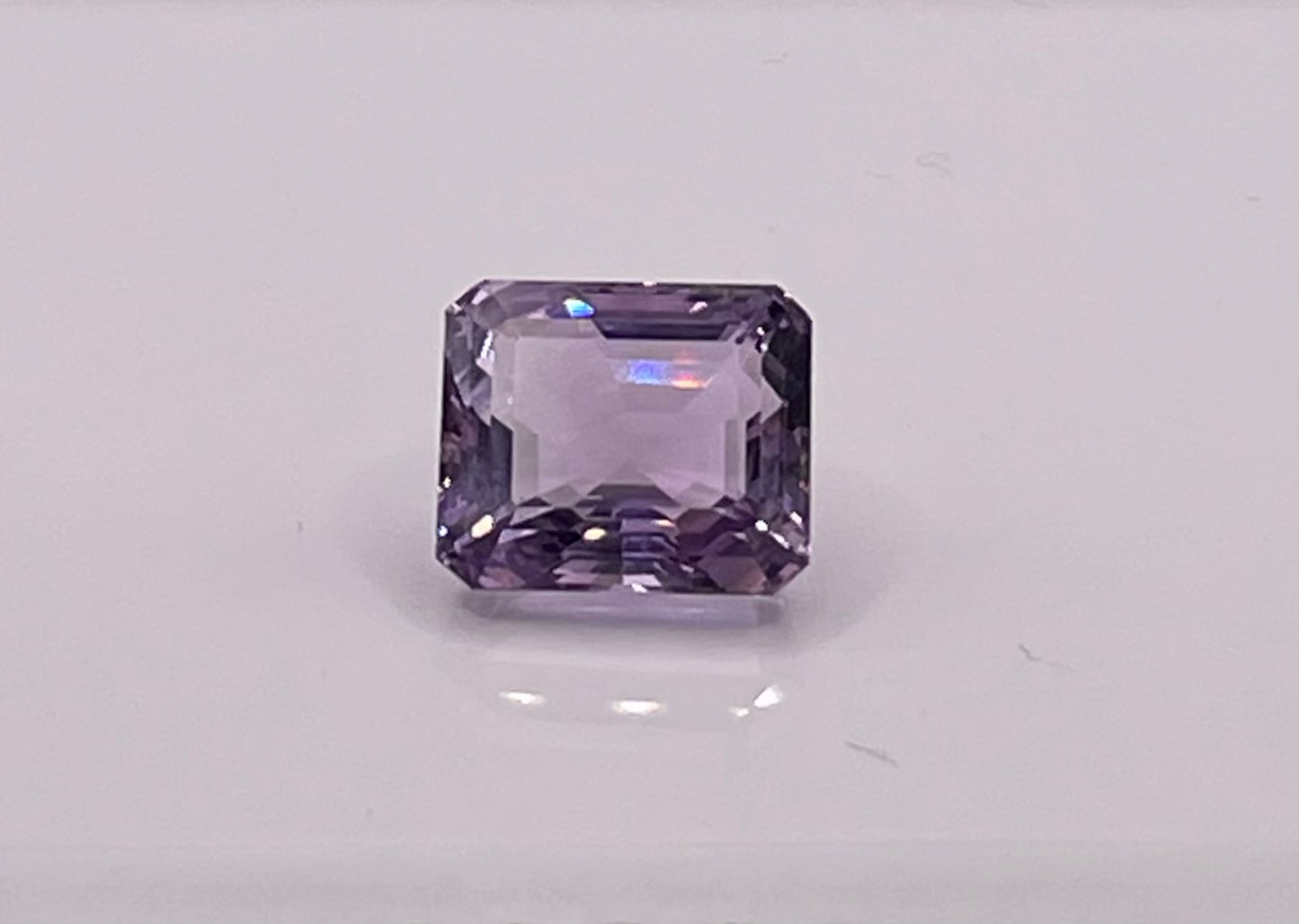 14.62 carats untreated Purple Amethyst Stone