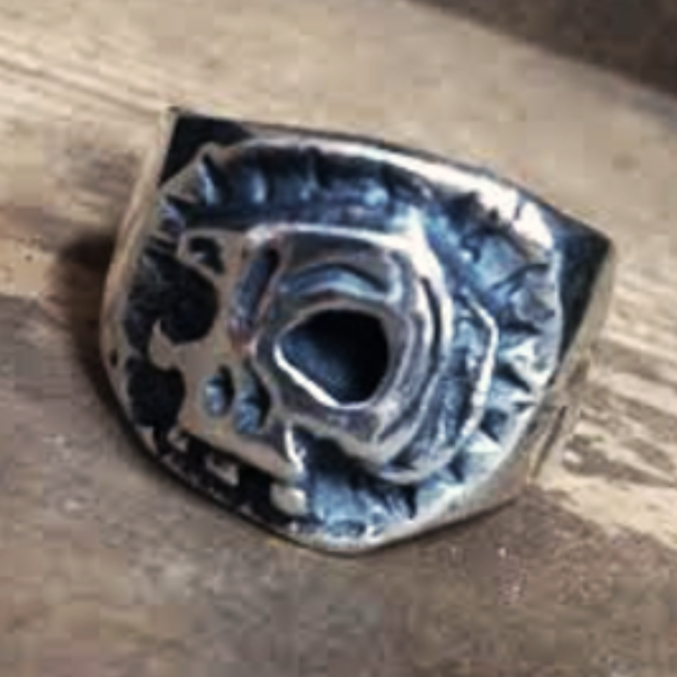 El Craneo Ring