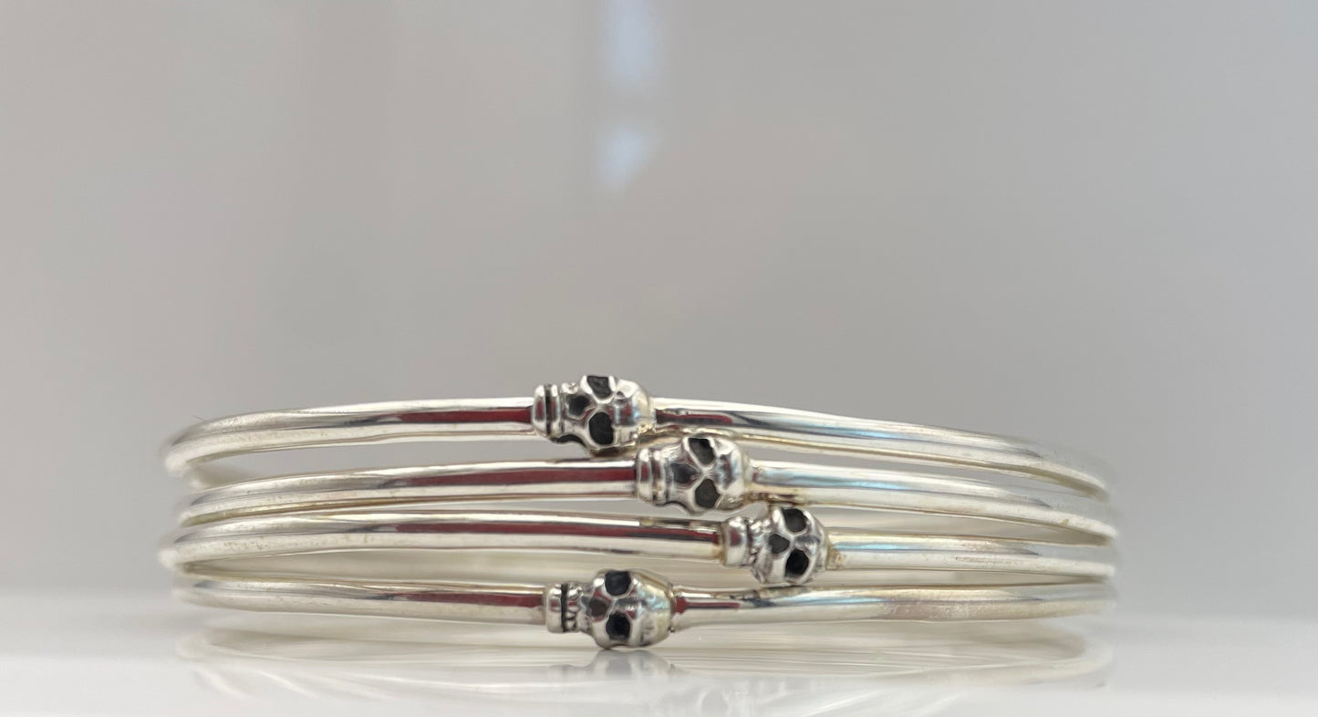 Silver Skull Bangle ‘SKULLIES’