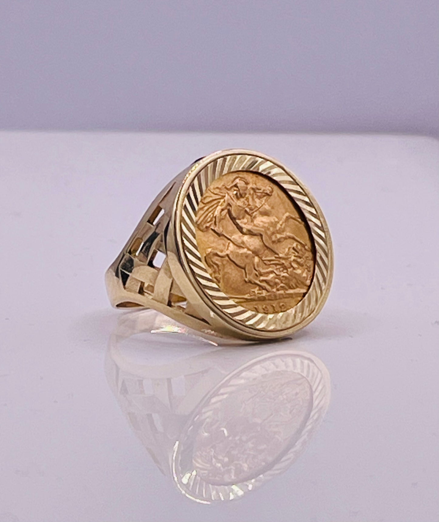 Half Sovereign Ring