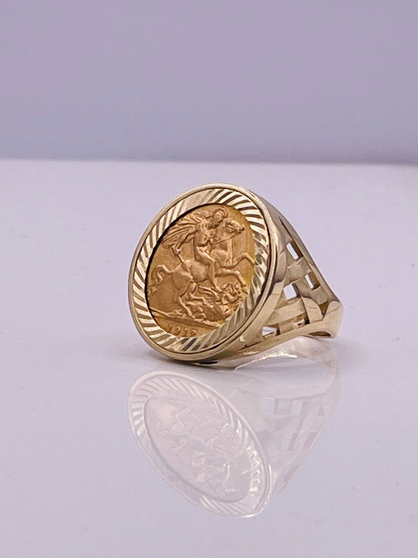 Half Sovereign Ring