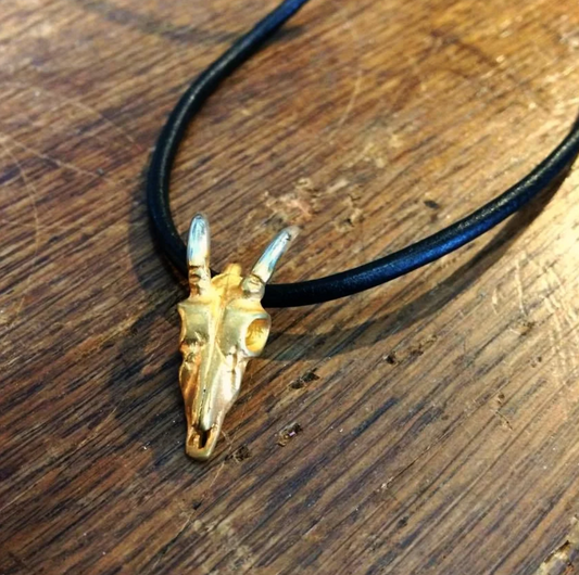 18 Carat Gold Gilt Deer Skull Pendant